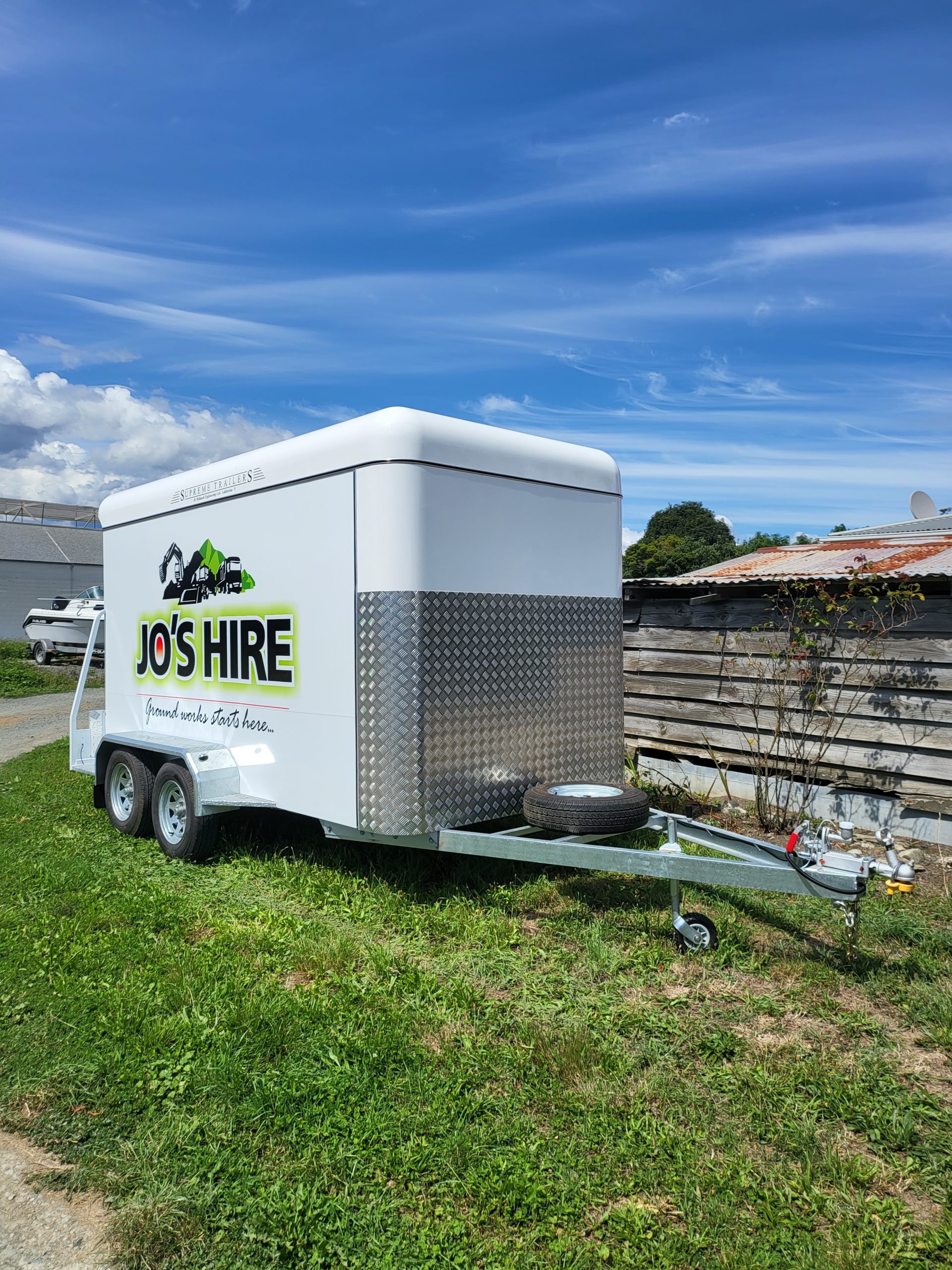 Tandem axle furniture trailer Lambe Construction
